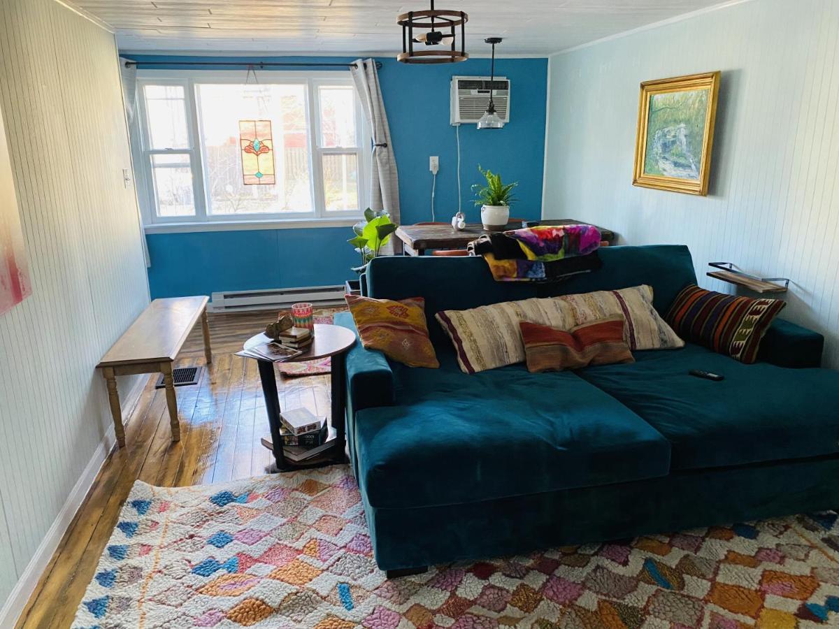 Апартаменти Boho-Chic Travel Pad - Unit 2 Блумінгтон Екстер'єр фото